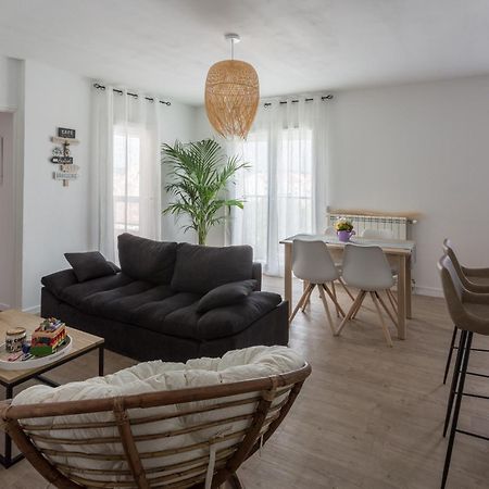 Appartement T2 Proche Centre Ville Istres Kültér fotó